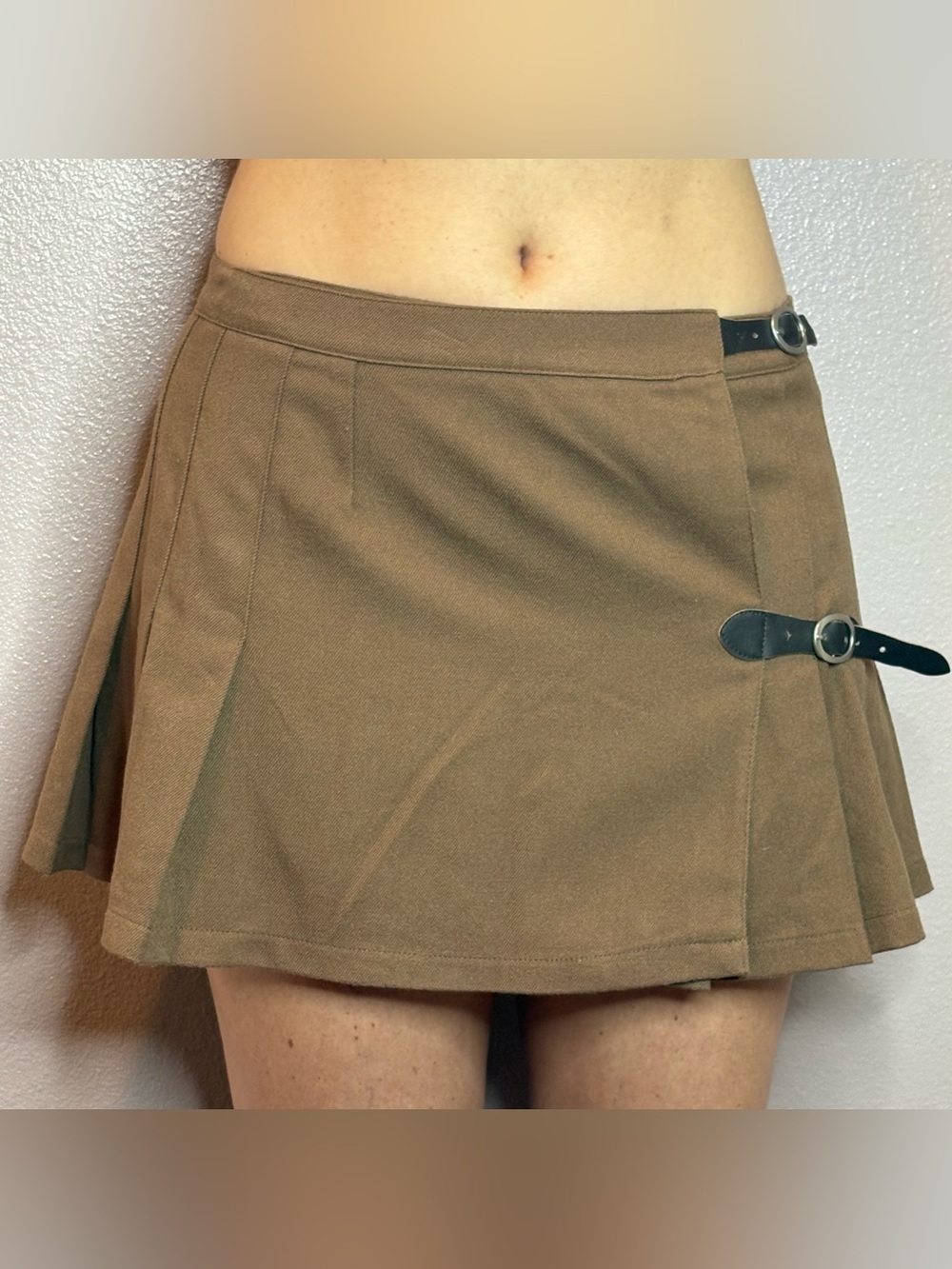 Brown Pleated Mini Skirt with Buckle Detail